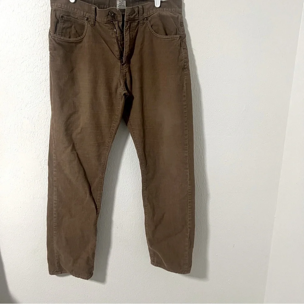 J. Crew Men’s Tan Corduroy Pants Size W33 X L32 Straight Leg 100% Cotton Chino